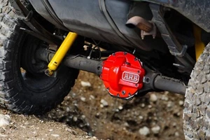 ARB Red Differential Cover Fits Chrysler 8.25" Axle - 0750005 - Picture 1 of 3