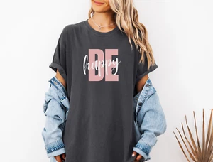 Be Happy Tshirt - Positive Vibes Graphic Tee, Unisex Happiness Shirt - Bild 1 von 10