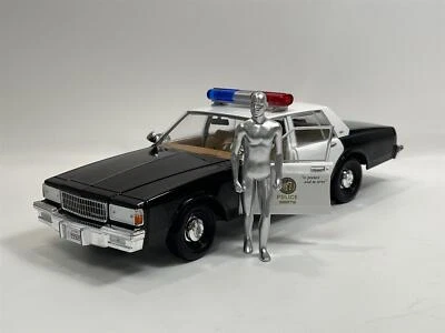 The Terminator T2 1987 Chevrolet Caprice with T1000 Figure 1:18 Greenlight 19105 - Image 1 of 4