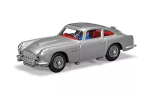 CORGI RT26101S ASTON MARTIN DB5 GOLDFINGER JAMES BOND 007 SILVER MODEL CAR - Picture 1 of 2