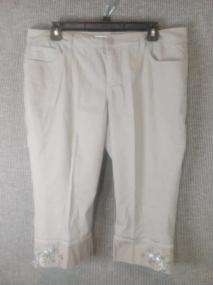 Pantalones cortos chinos para mujer Coldwater Creek talla 14 bordados hasta la rodilla. T28b Foto 1 de 4