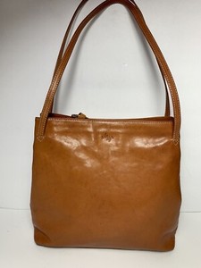 cognac leather handbolsa