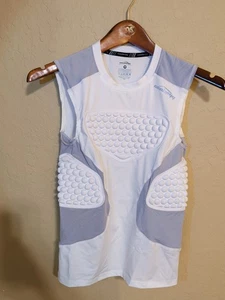 COOLOMG Youth Baseball Chest Protector Padded Compression Shirt Size : M - Picture 1 of 9