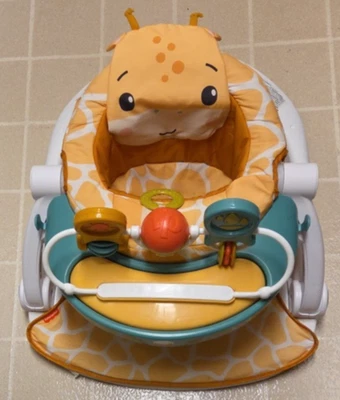 Silla de bebé portátil Fisher-Price asiento de piso para sentarse con bandeja para bocadillos - jirafa Foto 1 de 4