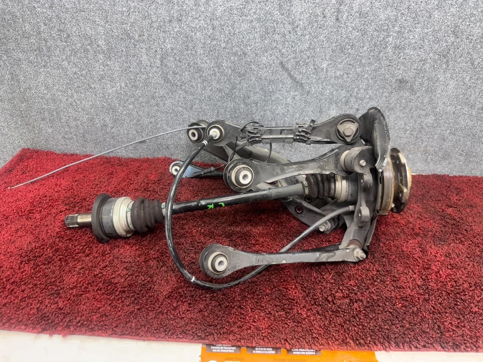 Buje de nudillo eje suspensión trasera izquierda BMW F30 F31 328D OEM 83K Foto 1 de 4