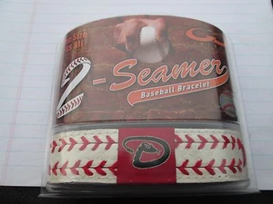Gamewear Los Arizona Diamondbacks MLB 2-Seamer Baseball Bracelet New in Package - Picture 1 of 1