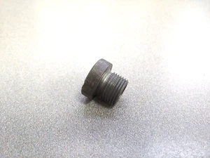 VERY NICE USED ORIGINAL PORSCHE 356 912 911 914-6 OIL PRESSURE RELIEF SCREW PLUG - Picture 1 of 4