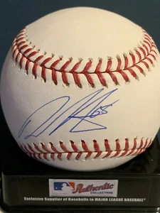 DELLIN BETANCES  NEW YORK YANKEES  MLB AUTHENTICATED  SIGNED OML BALL - Picture 1 of 2