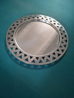 Alessi Tablett rund Edelstahl 48cm Zustand neuwertig - Bild 1 von 2