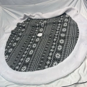 Grau Weiß Fair Isle Strick Weihnachtsbaum Rock 49 Nordic Schneeflocke Kunstfellbesatz - Bild 1 von 9