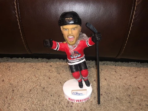 Kris Versteeg Rockford IceHogs Chicago Blackhawks SGA Bobblehead Cover