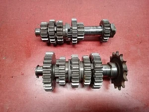 1999 99 YAMAHA YZ400F YZ 400 TRANSMISSION MAIN GEARS - Picture 1 of 2