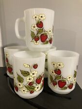Anchor Hocking 5 Coffee Mugs Milk Glass Strawberries White Flowers 8oz Rare Vtg