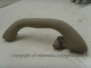 Audi A4 B5 1.9 TDI 94-01 ceiling grab handle 8D0857607 A rear left hinten links - Picture 1 of 1