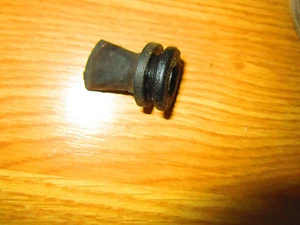 DUCATI OEM AIR BOX VENT SEAL #2   749 999 MONSTER  S2R S4R SS   MANY - Picture 1 of 1