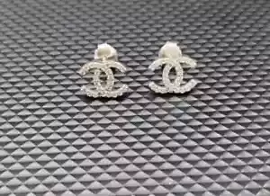 2.0 Ct Round Cut Simulated Diamond Women's Stud Earring 14k White Gold Plated - Picture 1 of 9