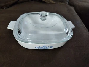 Corning Ware Blue Cornflower 7 Inch P-7 B Vintage With Lid - Picture 1 of 11