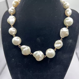 Elegante gargantilla collar de perlas de imitación tono dorado cadena llamativa - Imagen 1 de 5