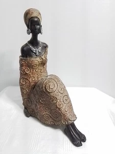Afrikanerin Figur langes Kleid und Schmuck Kopftuch Stammeskönigin  - Bild 1 von 10