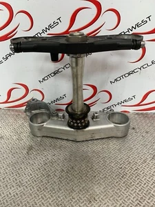 YAMAHA YZF R1 YOKE COMPLETE FORK CLAMPS TOP BOTTOM 2011 14B YZF-R1 BK533 - Picture 1 of 7