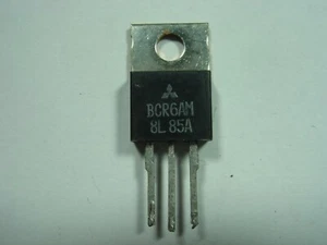 BCR6AM Triac 6A 600V TO220 #19-172 - Picture 1 of 1