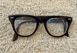 Shuron 6 Vintage Eyeglasses Brown Acetate Frame - Picture 1 of 6