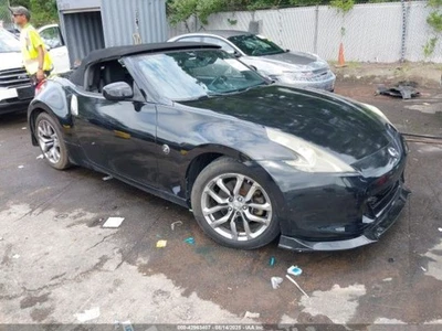 Passenger Headlight Xenon HID Base Fits 09-17 370Z 654474 - Image 1 of 4