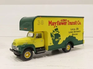 First Gear 18-1471 1957 R-200 Mayflower Transit LN  - Picture 1 of 9