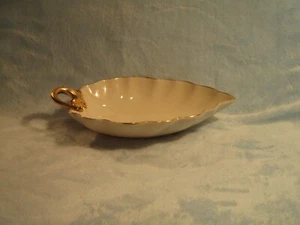 Lenox Leaf Shaped Ivory Nut & Candy Dish in Woodleaf Collection 24k Gold Trim - Picture 1 of 4