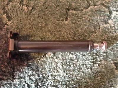 3129610R91 - A New Steering Post and Shaft For A CaseIH 595, 695, 885 Tractors - Image 1 of 4