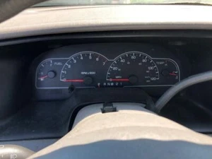 Grupo de velocímetro analógico MPH sin centro de mensajes para Ford Windstar 2000 - Imagen 1 de 3