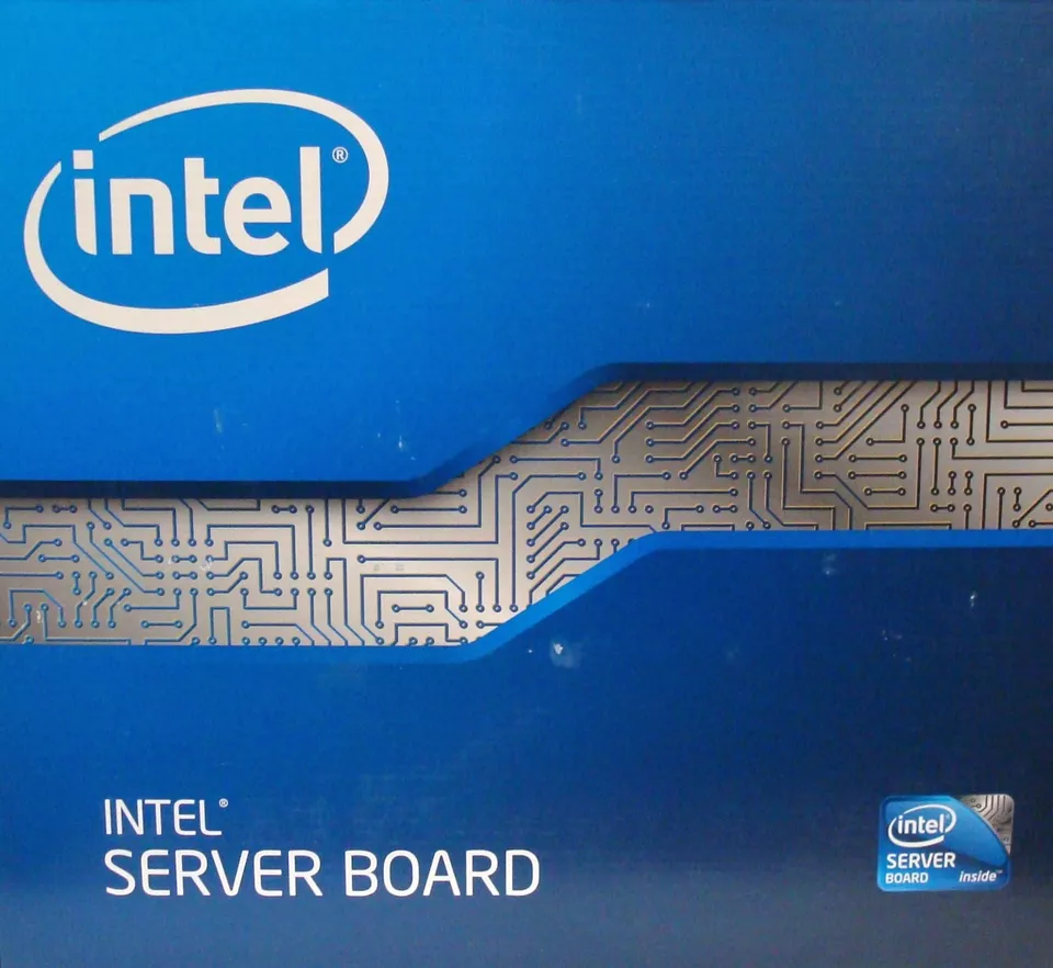 Intel DBS2400EP4 S2400EP4 Server Board, SSI CEB, Socket B2, DDR3 New Retail Box - Image 1 of 1