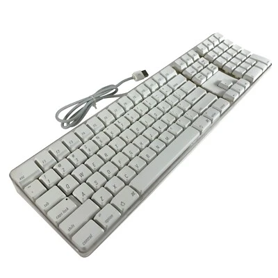 ✅ Apple A1048 USB Verkabelt Tastatur M/2 USB Anschlüsse Getestet - Bild 1 von 4