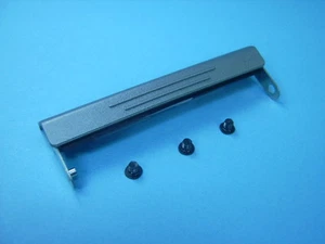Dell Latitude D620 Festplatten Abdeckung + 3 Schrauben 0MF267 - Picture 1 of 5