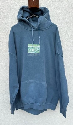 Mens Urban Outfitters Japanese sweatshirt Hoodie in Blue - Size Large Excellent - Image 1 of 4
