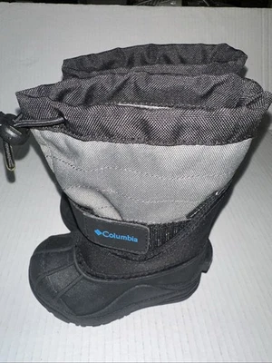 Nueva Bota de Nieve Columbia Baby Boy Powder Bug™ Plus II en Negro Gris Talla 6 Foto 1 de 4