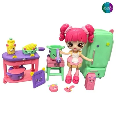 Shopkins Happy Places Gourmet Kitchen Welcome Pack Donutina Lil’ Shoppie Foto 1 de 4