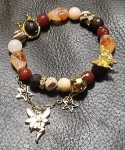 Natural Stone & Carneilian Bead Stretch Bracelet with Gold Accessories Handmade - Picture 1 of 11