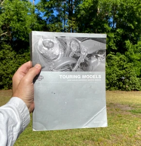 Harley Davidson 2008 Touring Service Manual pt # 99483-08, 105th Anniversary - Picture 1 of 6