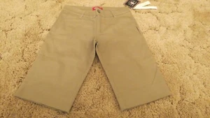 Dickies Girl's Shorts Stretch Fabric Khaki Uniform Pants Size 1 29 in. x 13 in. - Picture 1 of 9