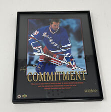 Cadre photo en verre Upper Deck Wayne Gretzky Commitment limité #'d /5000 8 x 10