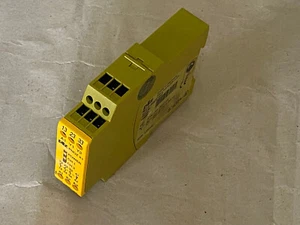 pilz PNOZ X1 24VACDC 3S10 774300 - Imagen 1 de 2