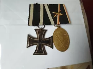 WW1 iron cross and a kyffhauserbund veteran medal with cross sword - Picture 1 of 8