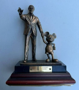 Rare Disney Cast Member Partners In Excellence Award Statue Walt & Mickey Bronze - Picture 1 of 7