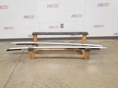 25 2025 KIA CARNIVAL EX LUGGAGE RACK RAIL SET BLACK/SILVER 87270R0000 87280R0000 Foto 1 de 4