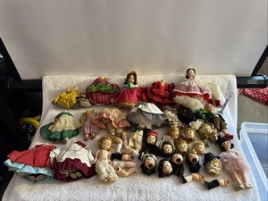 Enorme Lote De Colección Muñeca Madam Alexander TLC o Piezas Ropa Muñecas Plus - Imagen 1 de 8