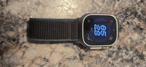 Apple Watch Ultra 2 (GPS + Cellular) 49 mm bleu titane/noir débloqué - Photo 1 sur 4