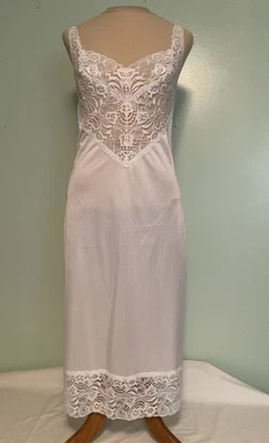 "Busto de encaje vintage Vanity Fair deslizamiento completo blanco nailon talla 36/28"" longitud EE. UU." Foto 1 de 4