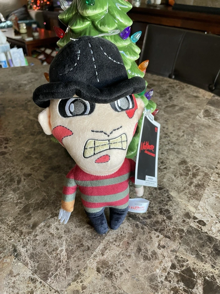 Kidrobot Freddy Krueger 噩梦 Elm Street Phunny 恐怖 毛绒 7 人偶 全新带标签 — 第 1/1 张图片