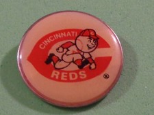 Cincinnati Reds Vtg 70's Pin Major League Baseball Classic Logo MLB Mr Red 1970s